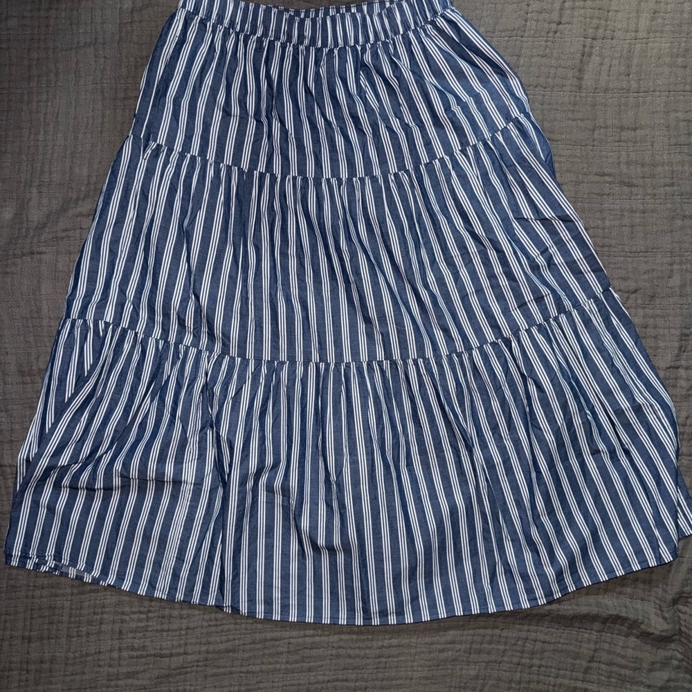 Old navy tier blue  Striped Women's Skirt